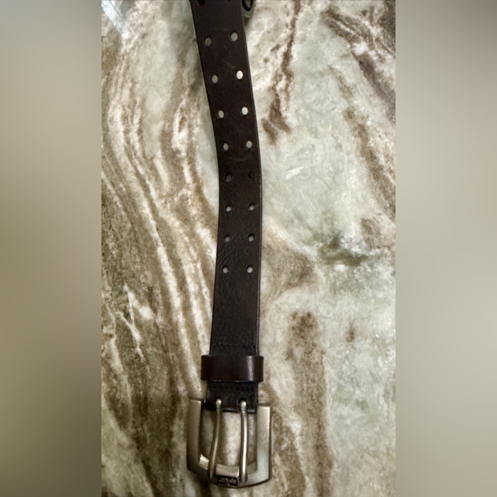 Levi's Vintage Belt~Dark Brown ~ Full Grain Leather~Size 38~Gunmetal Buckle~New